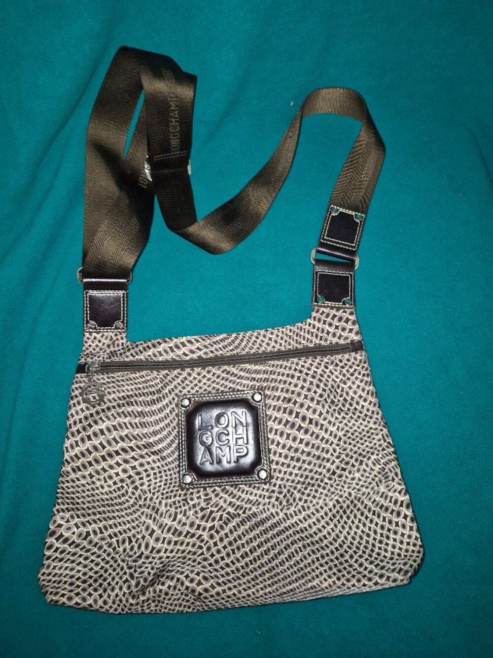 Crossbody bag